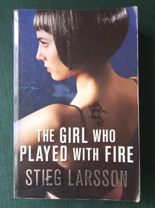 The Girl who played with fire The Girl Who Played With Fire – Stieg Larsson secondhand book