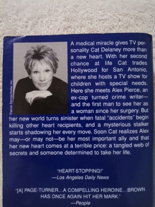 Charade – Sandra Brown secondhand book